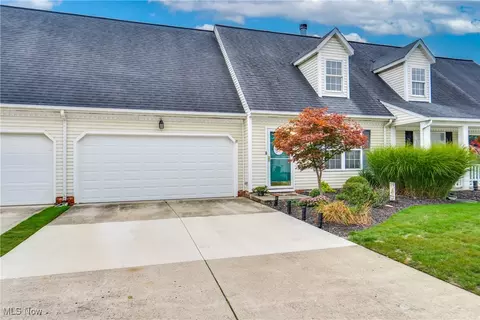 37452 Ocean Reef, Willoughby, OH 44094