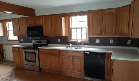 70709 Main St, Barton, OH 43905 photo 10