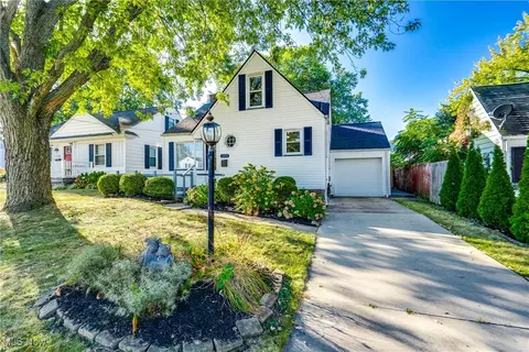 1314 38th St NW, Canton, OH 44709