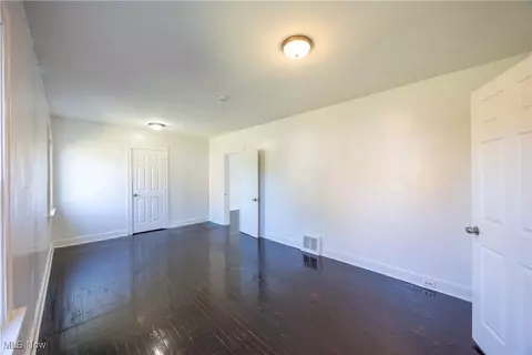 950 E 237th St, Euclid, OH 44123 photo 15