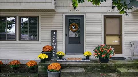 10192 Spinnaker Run, Aurora, OH 44202