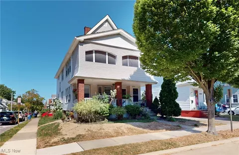 14236 Cedarwood Ave, Lakewood, OH 44107