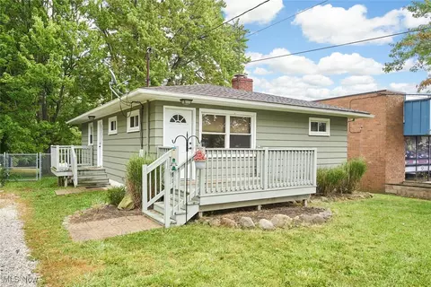 1675 Brittain Rd, Akron, OH 44310