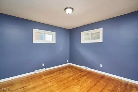 1675 Brittain Rd, Akron, OH 44310 photo 10
