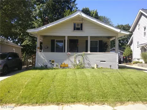 1176 Dayton St, Akron, OH 44310
