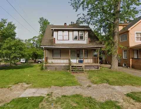 426 Laird Ave SE, Warren, OH 44483