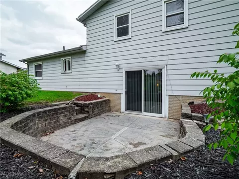 151 Greenway Dr, Elyria, OH 44035 photo 26