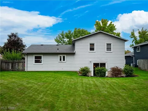 151 Greenway Dr, Elyria, OH 44035 photo 30
