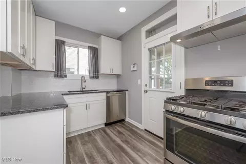 1230 Deville Ave NW, Canton, OH 44708 photo 15
