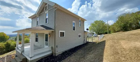 613 Highland Ave, Cambridge, OH 43725