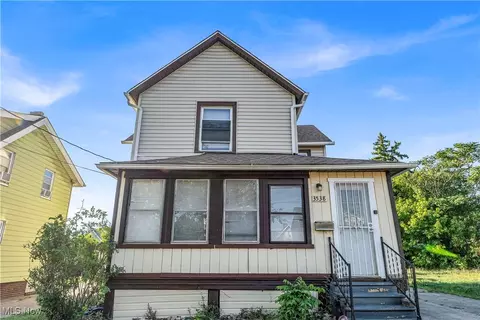 3538 W 65th St, Cleveland, OH 44102