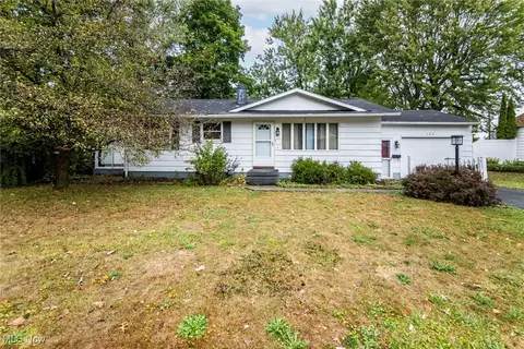 130 W Texas Ave, Sebring, OH 44672