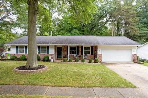 2483 Townsend, Wooster, OH 44691