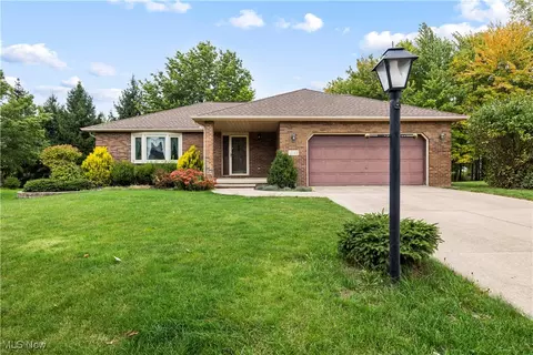 14148 Sycamore Cir, Strongsville, OH 44136