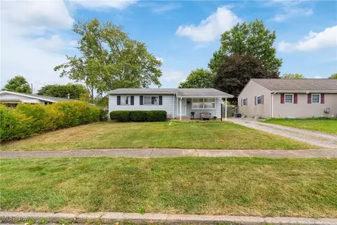 534 Standish St NW, Massillon, OH 44647