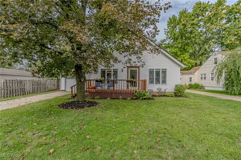 110 French St, Berea, OH 44017