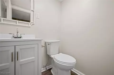 449 E Dresden Ave, Akron, OH 44301 photo 25