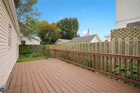449 E Dresden Ave, Akron, OH 44301 photo 6