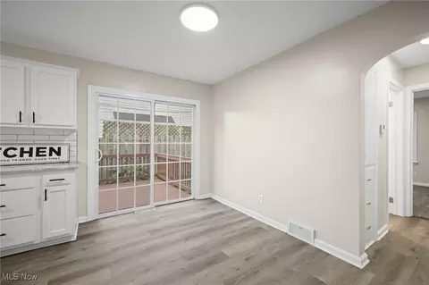 449 E Dresden Ave, Akron, OH 44301 photo 11