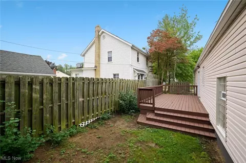 449 E Dresden Ave, Akron, OH 44301 photo 4