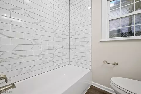 449 E Dresden Ave, Akron, OH 44301 photo 24