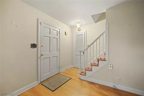 Entry Way - 237 33rd St NW, Canton, OH 44709 photo 1 of 1