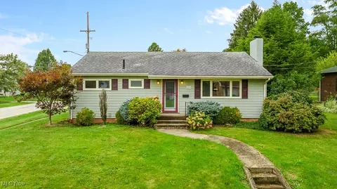 2289 Clark Ave, Alliance, OH 44601