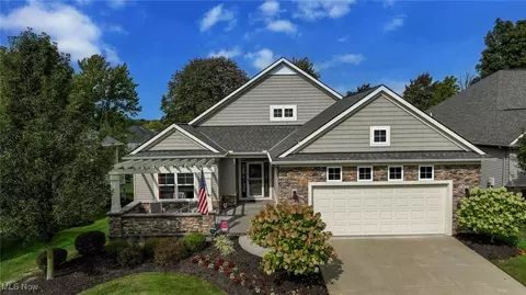 288 Prestwick Dr, Broadview Heights, OH 44147