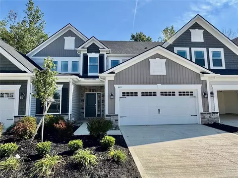 609 Monteforte Ct #P-2, Avon Lake, OH 44012