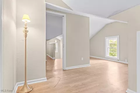 Entry Way - 915 Rosemont Ct NW, Canton, OH 44708 photo 7 of 7