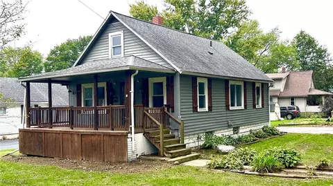 2169 Garfield Ave, Niles, OH 44446