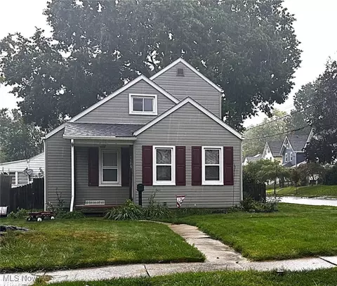 1707 Sackett Ave, Cuyahoga Falls, OH 44223