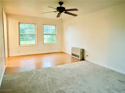 37 Harvey St, Struthers, OH 44471 photo 16
