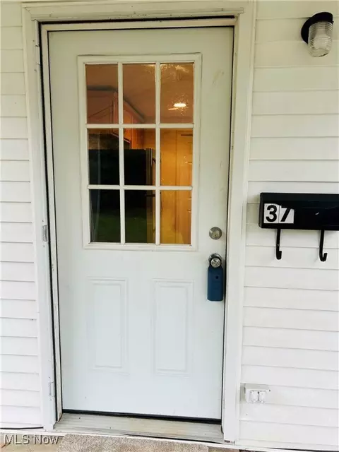 37 Harvey St, Struthers, OH 44471 photo 31