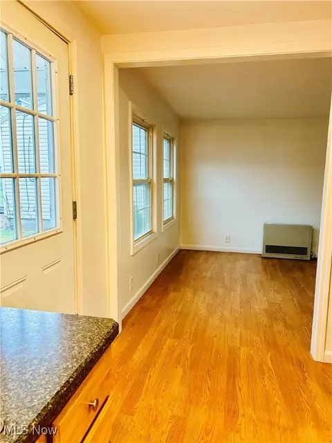 37 Harvey St, Struthers, OH 44471 photo 12