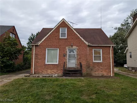 3798 W 116th St, Cleveland, OH 44111
