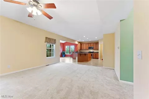 1611 Seabiscuit Dr NE, Canton, OH 44721 photo 10