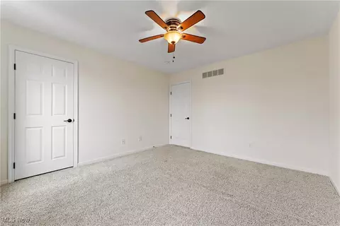 1611 Seabiscuit Dr NE, Canton, OH 44721 photo 31