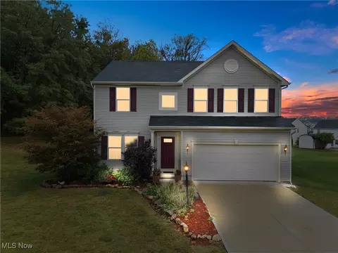 1611 Seabiscuit Dr NE, Canton, OH 44721 photo 3