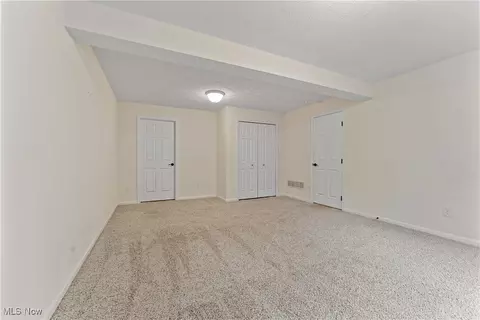 1611 Seabiscuit Dr NE, Canton, OH 44721 photo 38