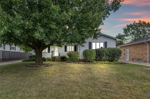 1191 E 347th St, Eastlake, OH 44095