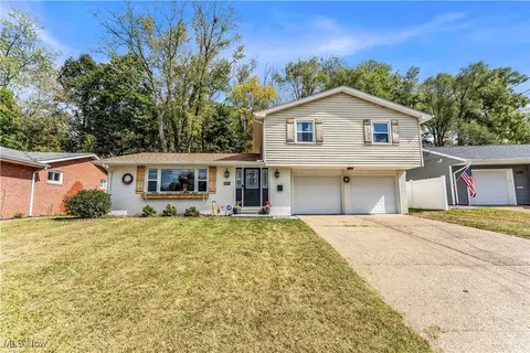 1222 2nd St NE, Massillon, OH 44646