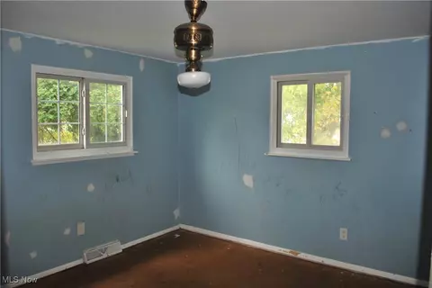 174 Warden Ave, Elyria, OH 44035 photo 12