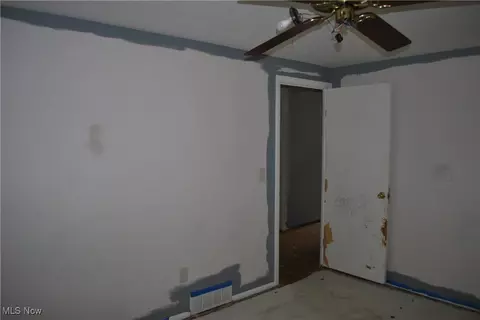 174 Warden Ave, Elyria, OH 44035 photo 11