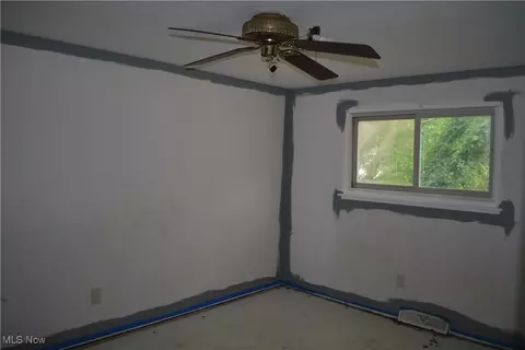 174 Warden Ave, Elyria, OH 44035 photo 10