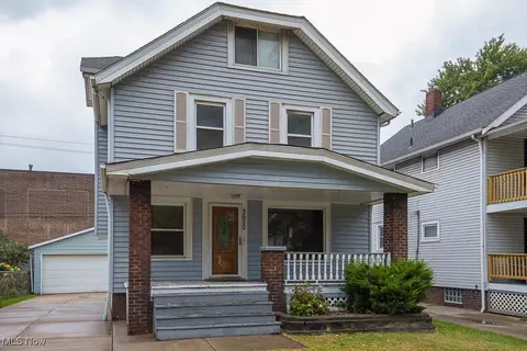 3650 Washington Park Blvd, Newburgh Heights, OH 44105