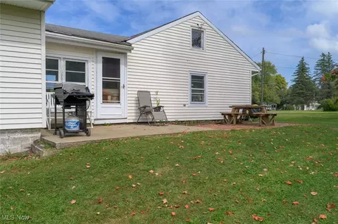 3738 S Ridge Rd E, Ashtabula, OH 44004 photo 9