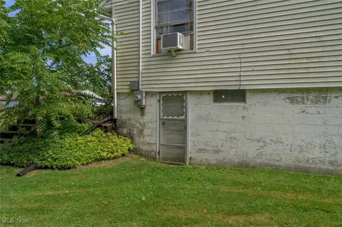 3738 S Ridge Rd E, Ashtabula, OH 44004 photo 7
