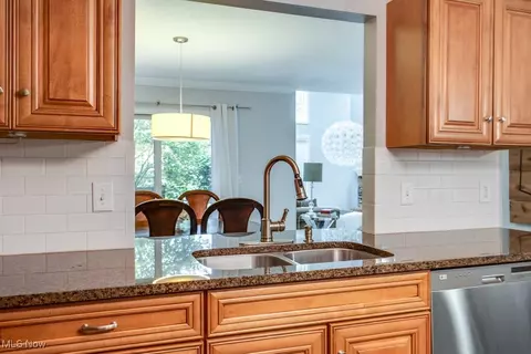 184 Delaware Trl, Copley, OH 44321 photo 15