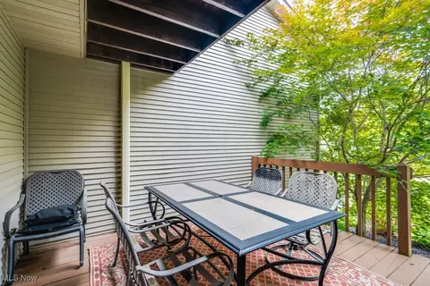 184 Delaware Trl, Copley, OH 44321 photo 40